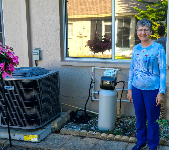 Happy homeowner family 3